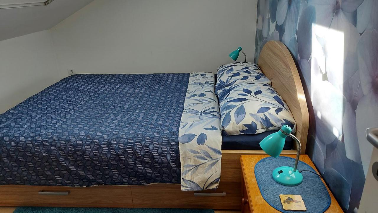 Apartman Santorini Нови Сад Екстериор снимка