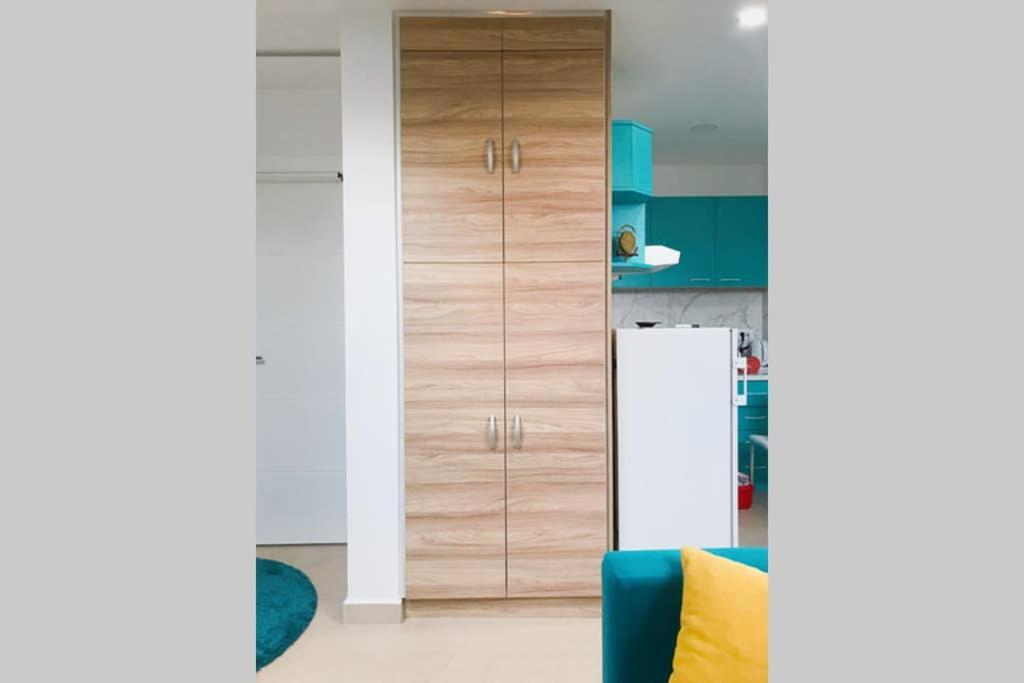 Apartman Santorini Нови Сад Екстериор снимка